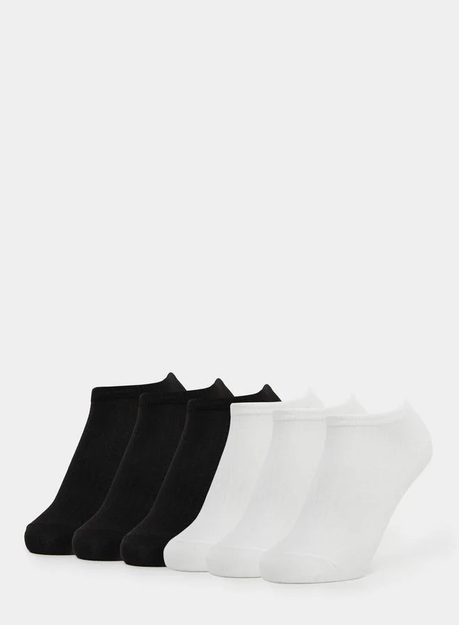 Styli Pack of 6 - Black and White Ankle Socks